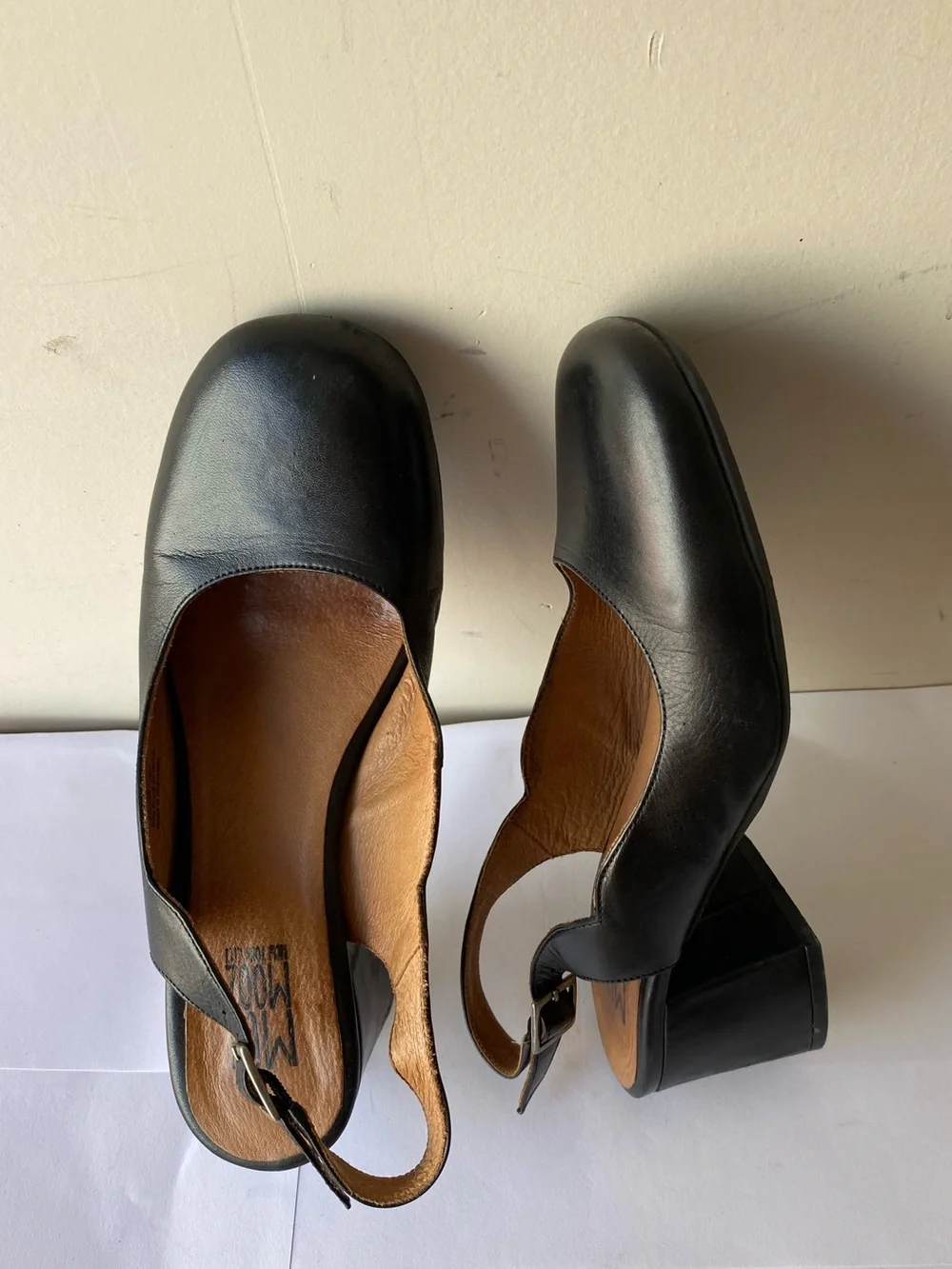 Miz Mooz Steffan Black Leather Slingback Block Heel Pump Size 40 US 9